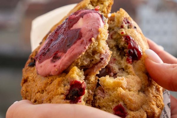 leos coffee bar cookies